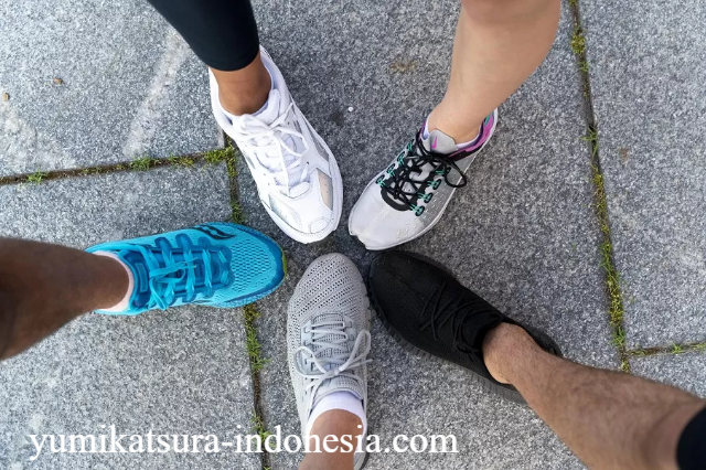 Sepatu Lari LOUP Koleksi Perdana Pilihan Tepat untuk Pelari Profesional