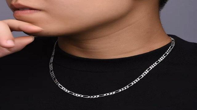 Evolusi Gaya dan Karakter dalam Kalung Pria Modern